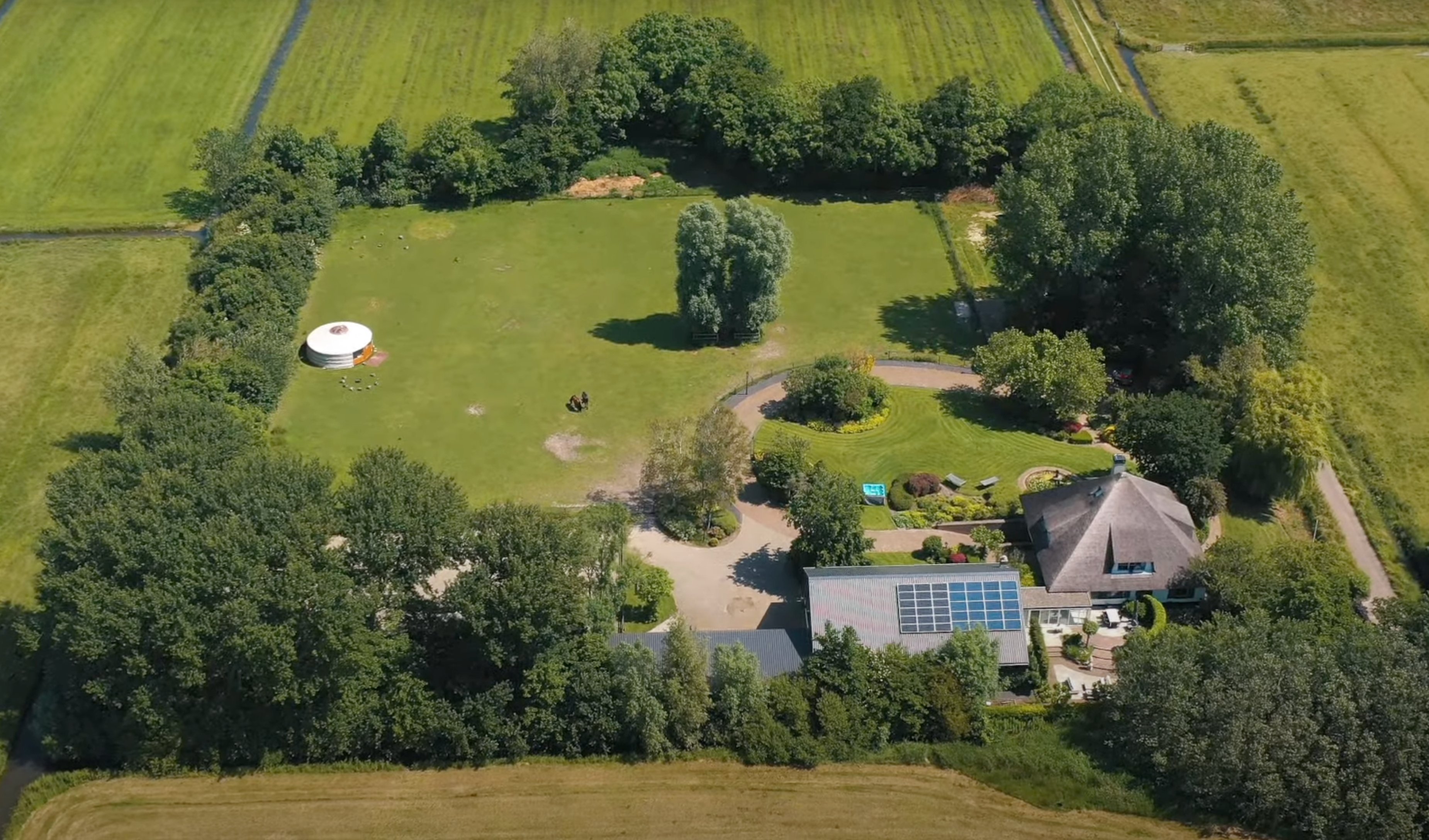 Avalon Schoorl